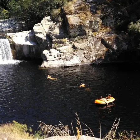 Casa Da Fonte アパート